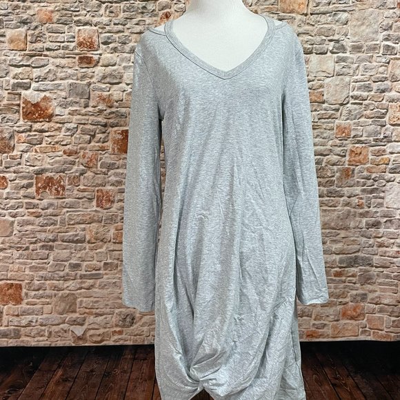 NWT Gray Jersey Twist T-Shirt Dress - Picture 4 of 7
